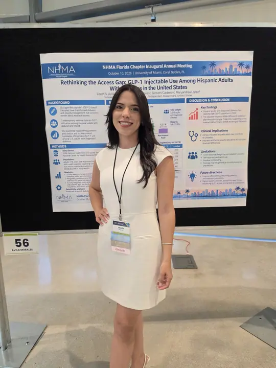 Joselin Navas at her poster